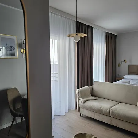 Piekarczyk - Old Town - No Air Conditioning *